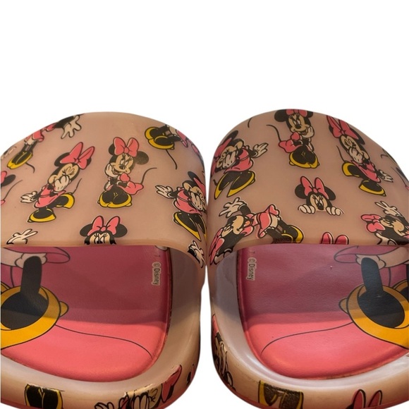 Mini Melissa + Mickey and Friends Beach Slides Size 8 - Picture 2 of 5